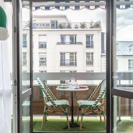 Studio Design & Confort Moderne Avec Balcon * Parigi