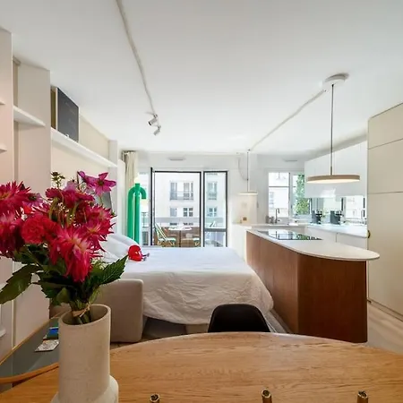 Studio Design & Confort Moderne Avec Balcon * Parigi